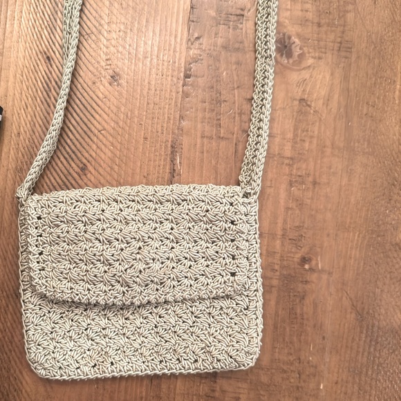 Elegant Cream‎ Woven Shoulder Bag - Picture 4 of 5